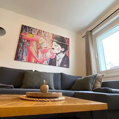 Apartment Charlie , Mitte, Ferien/messe Fuer Bis Zu 5 Personen