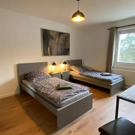 Appartement Charlie , Mitte, Ferien/messe Fuer Bis Zu 5 Personen
