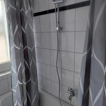 דירה Charlie , Mitte, Ferien/messe Fuer Bis Zu 5 Personen זולינגן