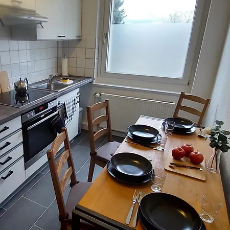 Charlie , Mitte, Ferien/messe Fuer Bis Zu 5 Personen Apartment *