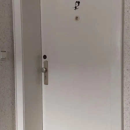 Charlie , Mitte, Ferien/messe Fuer Bis Zu 5 Personen *