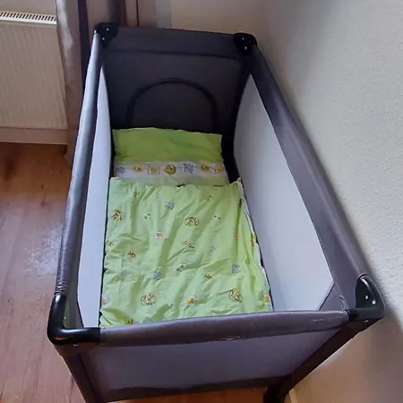 Charlie - Zentral In - Fuer Bis Zu 5 Personen *