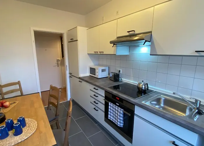 Charlie , Mitte, Ferien/messe Fuer Bis Zu 5 Personen Appartement Solingen