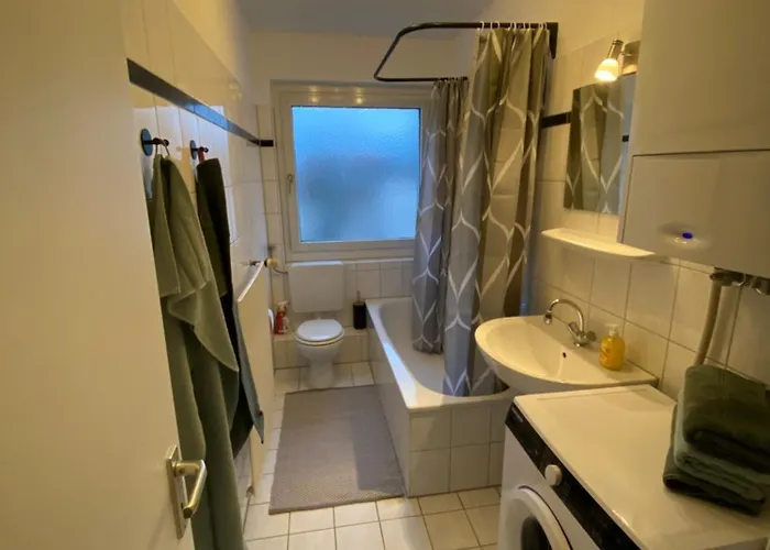 Charlie Apartment, Zentral In Solingen, 5 Gaeste Apartmán *